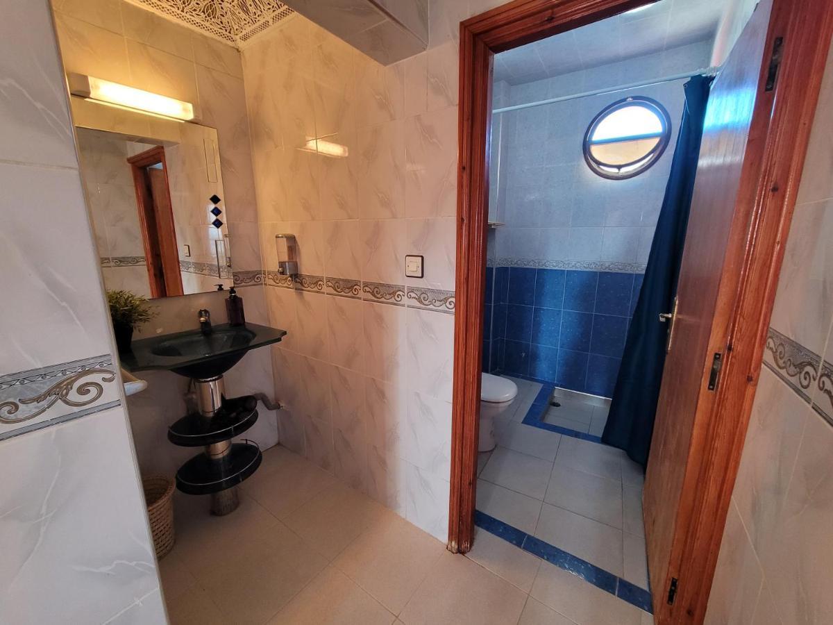 Good Wave Surf House Bed and Breakfast Tamraght Buitenkant foto