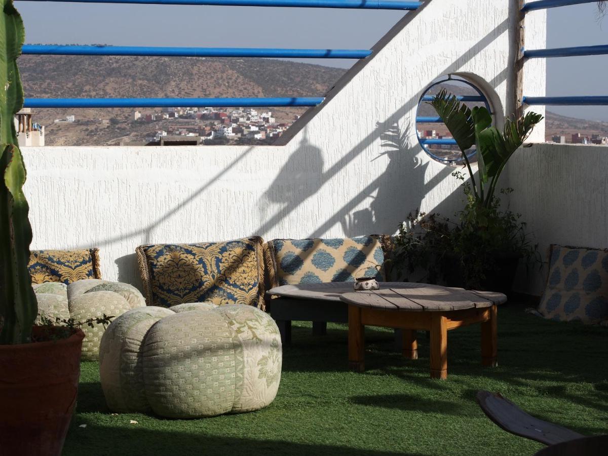 Good Wave Surf House Bed and Breakfast Tamraght Buitenkant foto