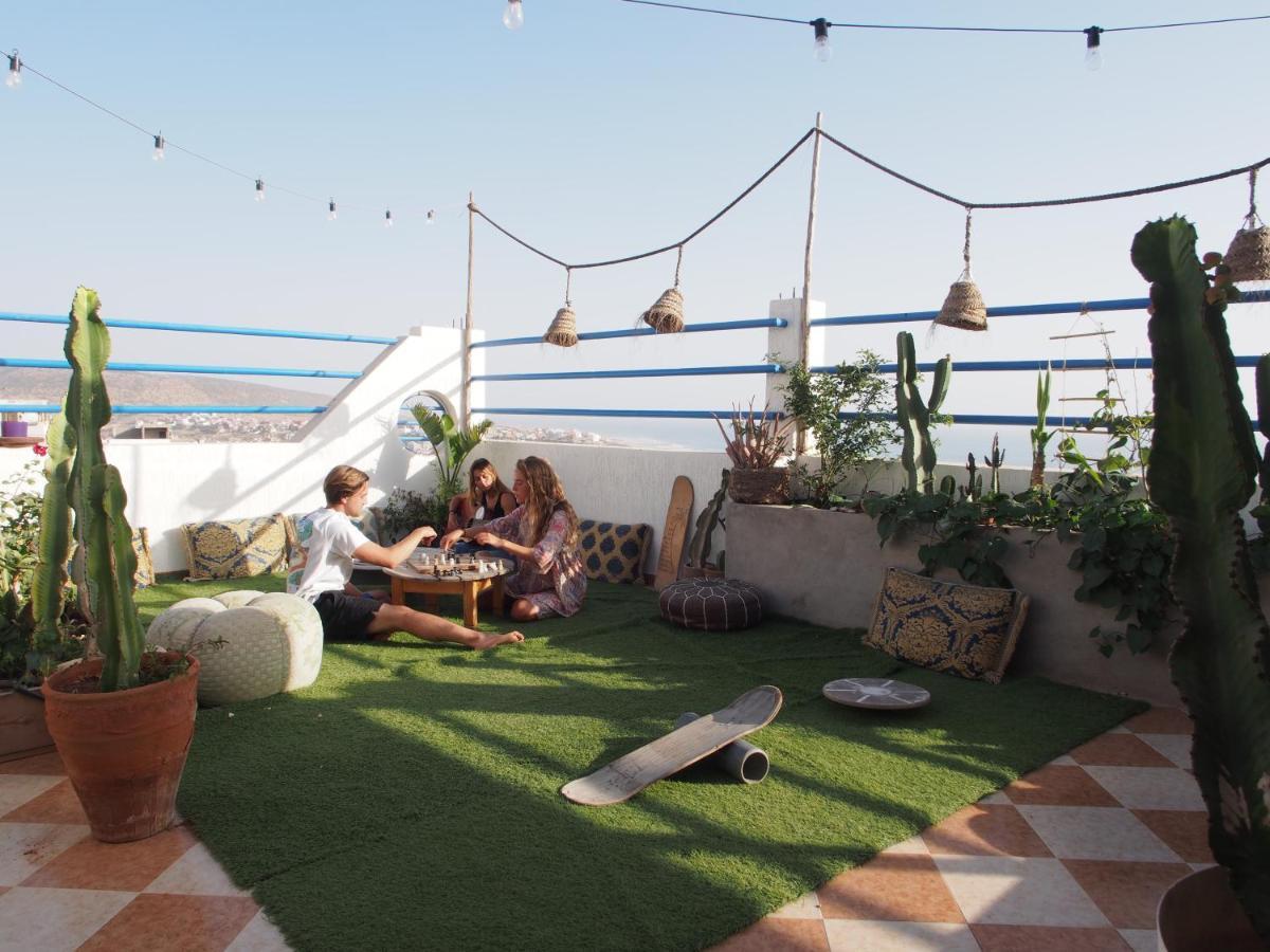 Good Wave Surf House Bed and Breakfast Tamraght Buitenkant foto