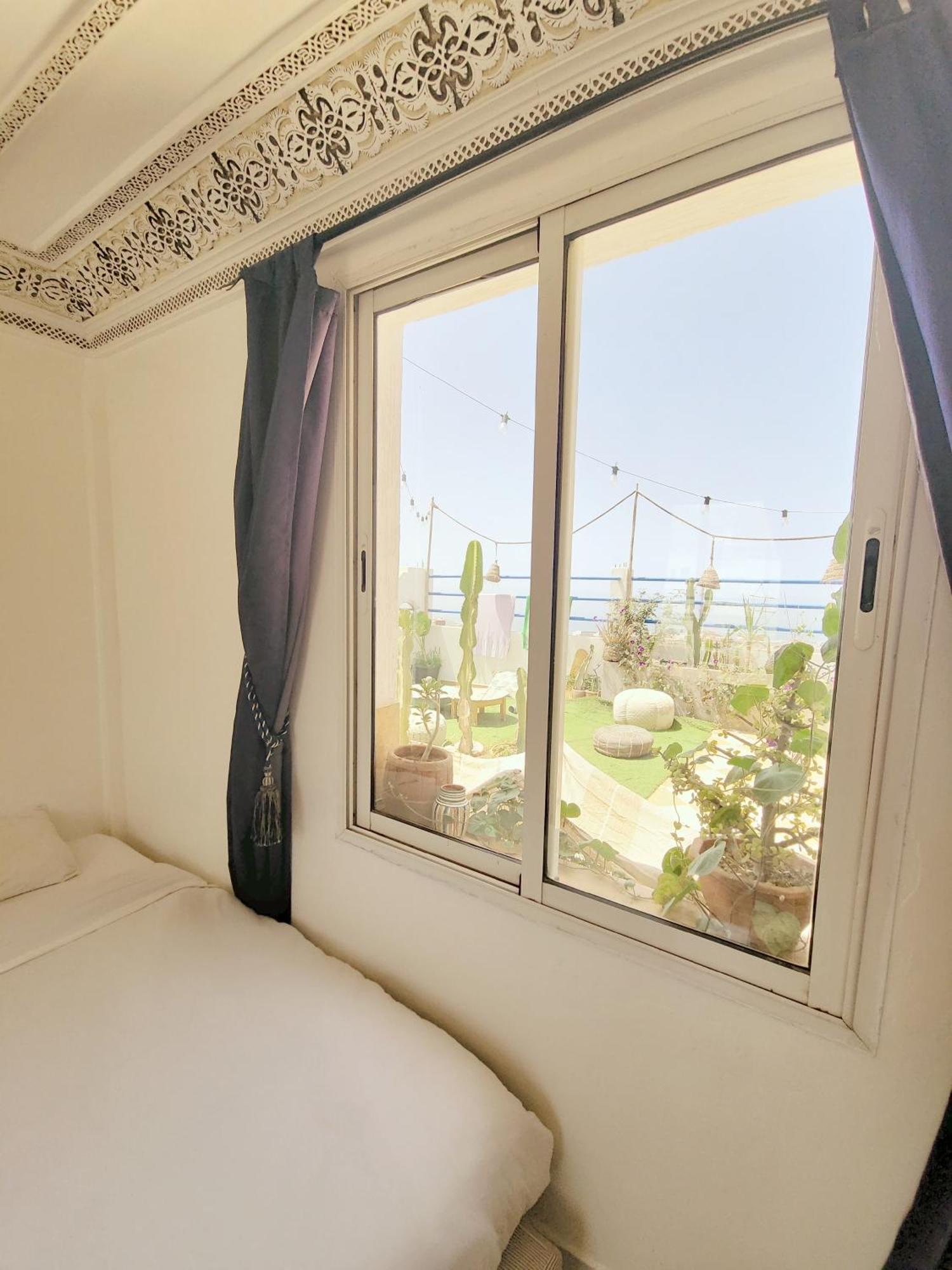 Good Wave Surf House Bed and Breakfast Tamraght Buitenkant foto